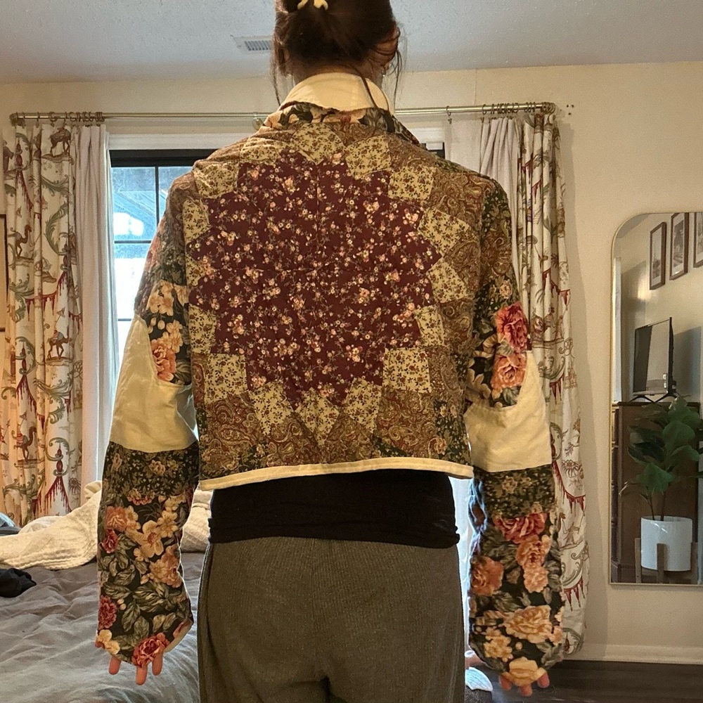 Handmade Quilted Jacket - Picture 4 of 6